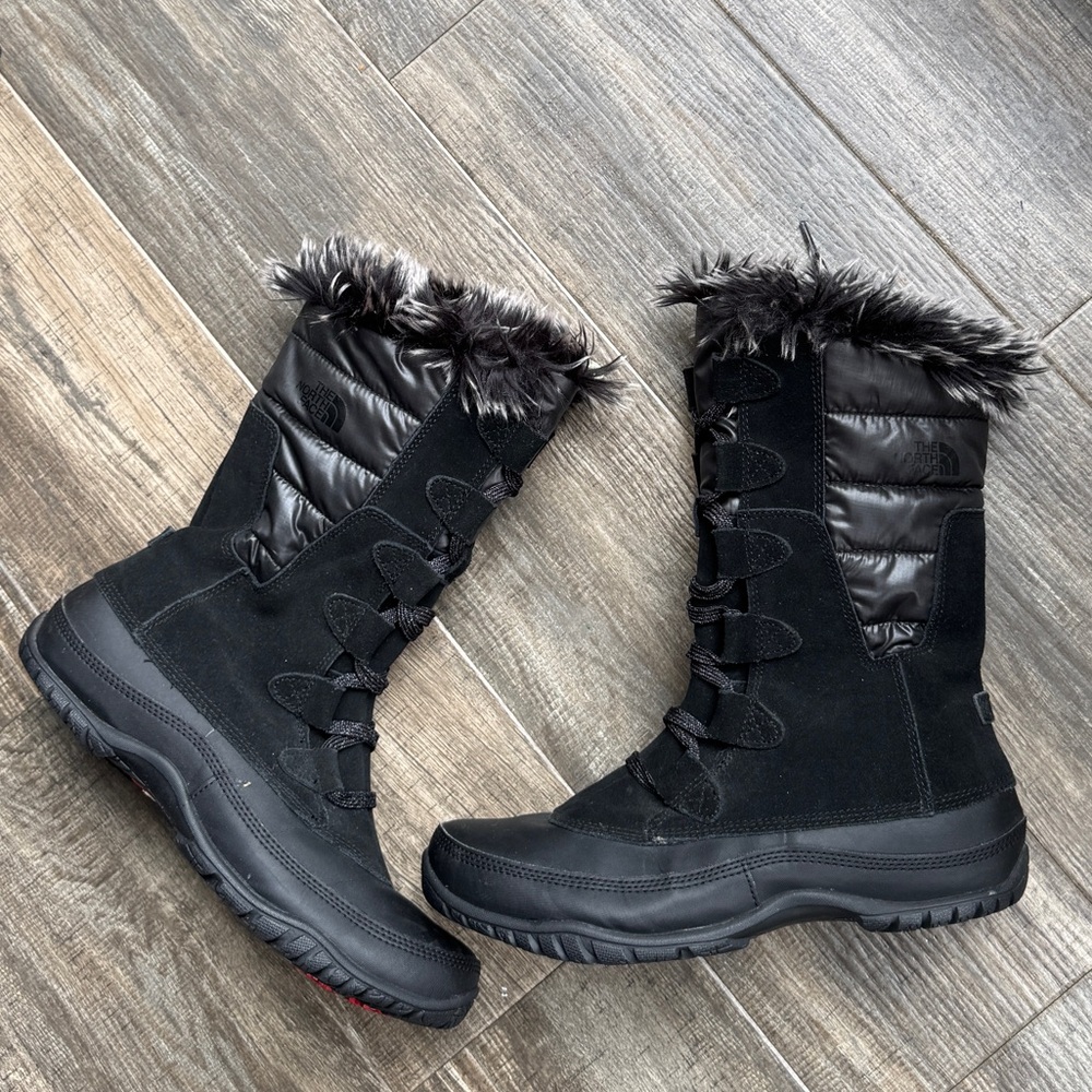 The north face black fur snow boots 8
